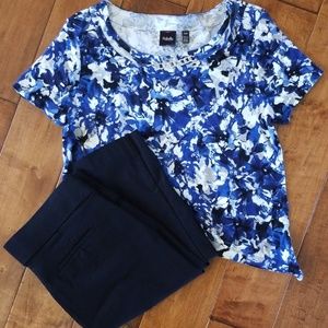 Rafaella Petite Floral Print Knit Top w/ Chain EUC